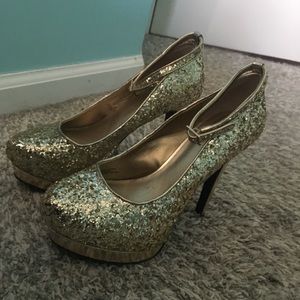 Gold sequined Mazzini Heels
